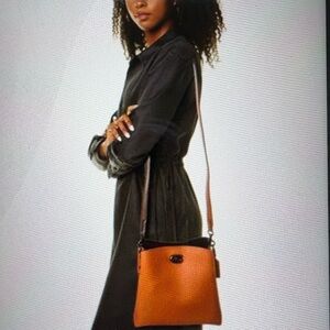 🧡💛COACH WILLOW PEBBLED LEATHER BUCKET BAG! 🧡💛C3766